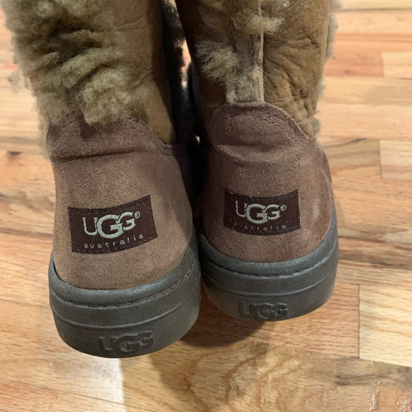 UGG AUSTRALIA RUBBER SOLE TALL WINTER BOOTS SZ 7 - Picture 3 of 9